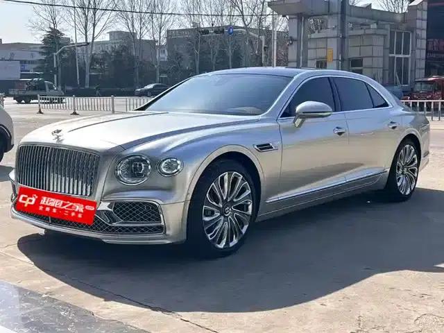 2023 Mercedes-Benz Flying Spur 4.0T V8 Elegance Edition