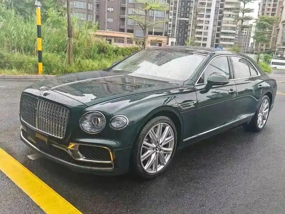 Flying Spur 2023 4.0T V8 S — миниатюра 1