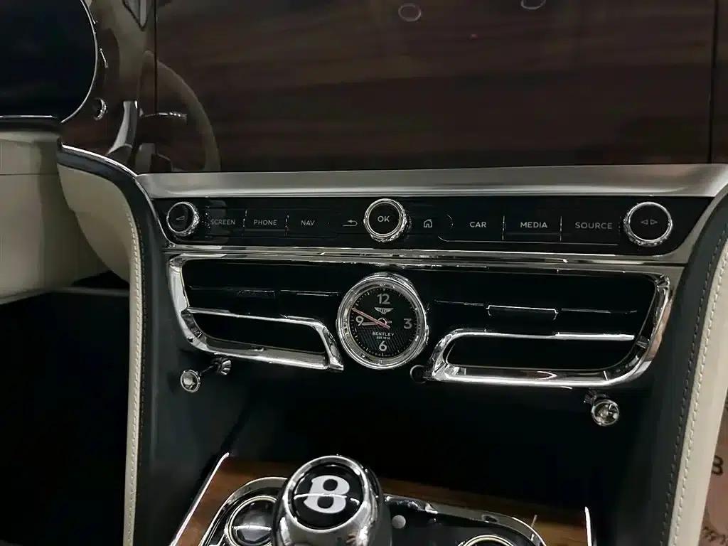 Flying Spur 2023 4.0T V8 S — миниатюра 7