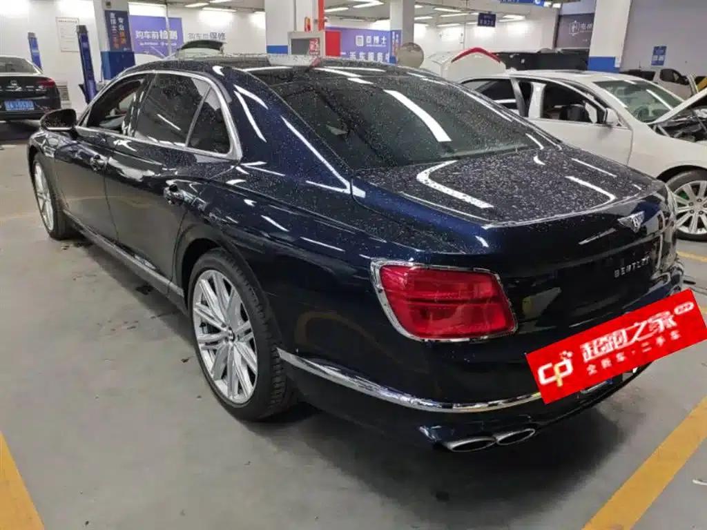 Flying Spur 2023 4.0T V8 S — миниатюра 4