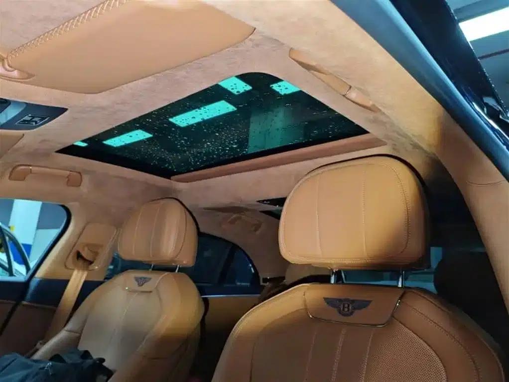 Flying Spur 2023 4.0T V8 S — миниатюра 9