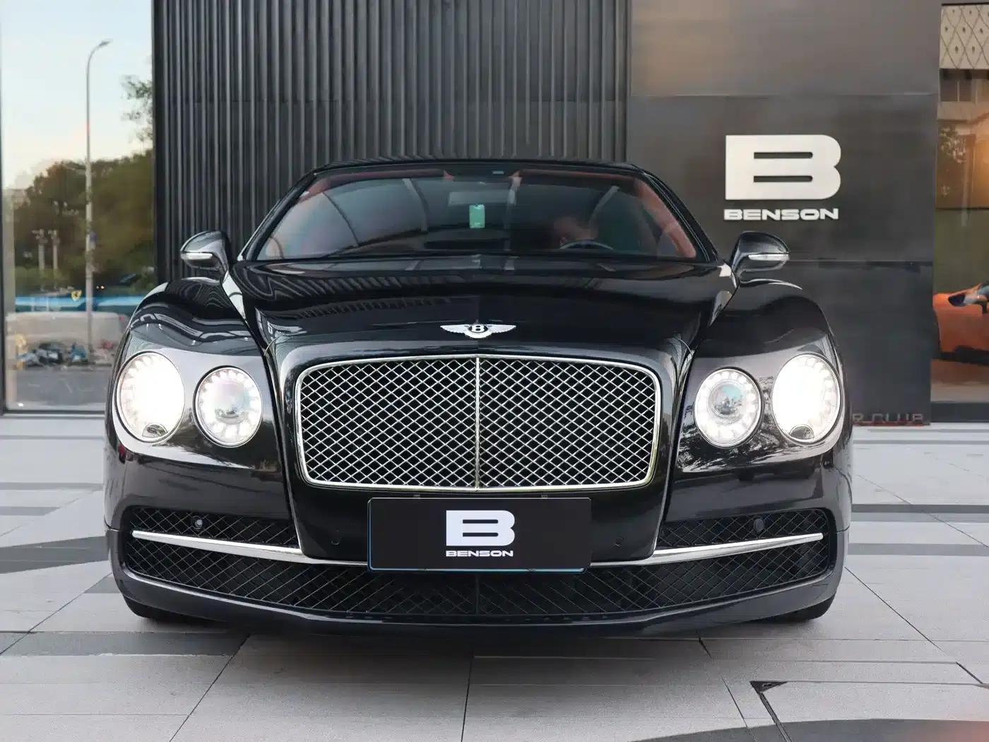 2014 Flying Spur 4.0T V8 Premium Edition — миниатюра 2