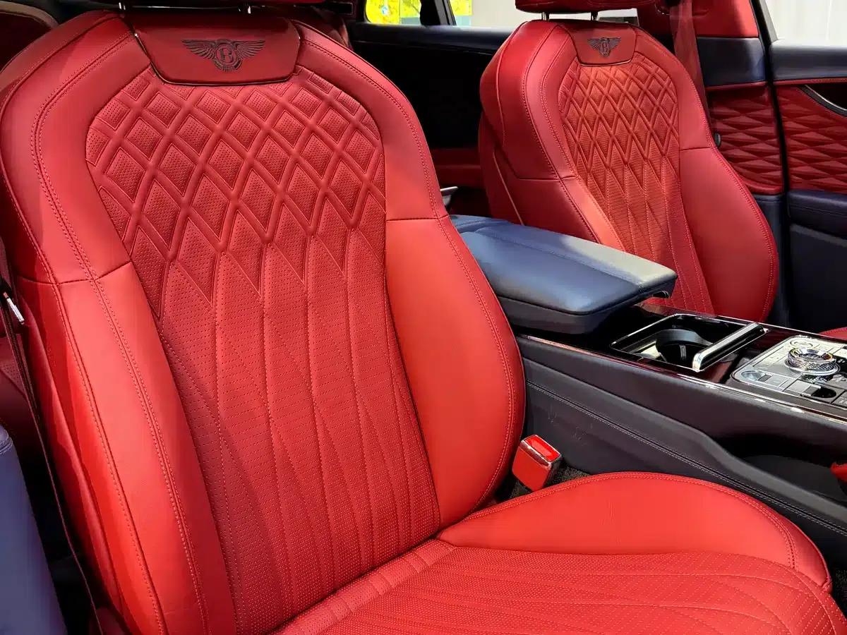 Flying Spur 2022 4.0T V8 Standard Edition — миниатюра 11