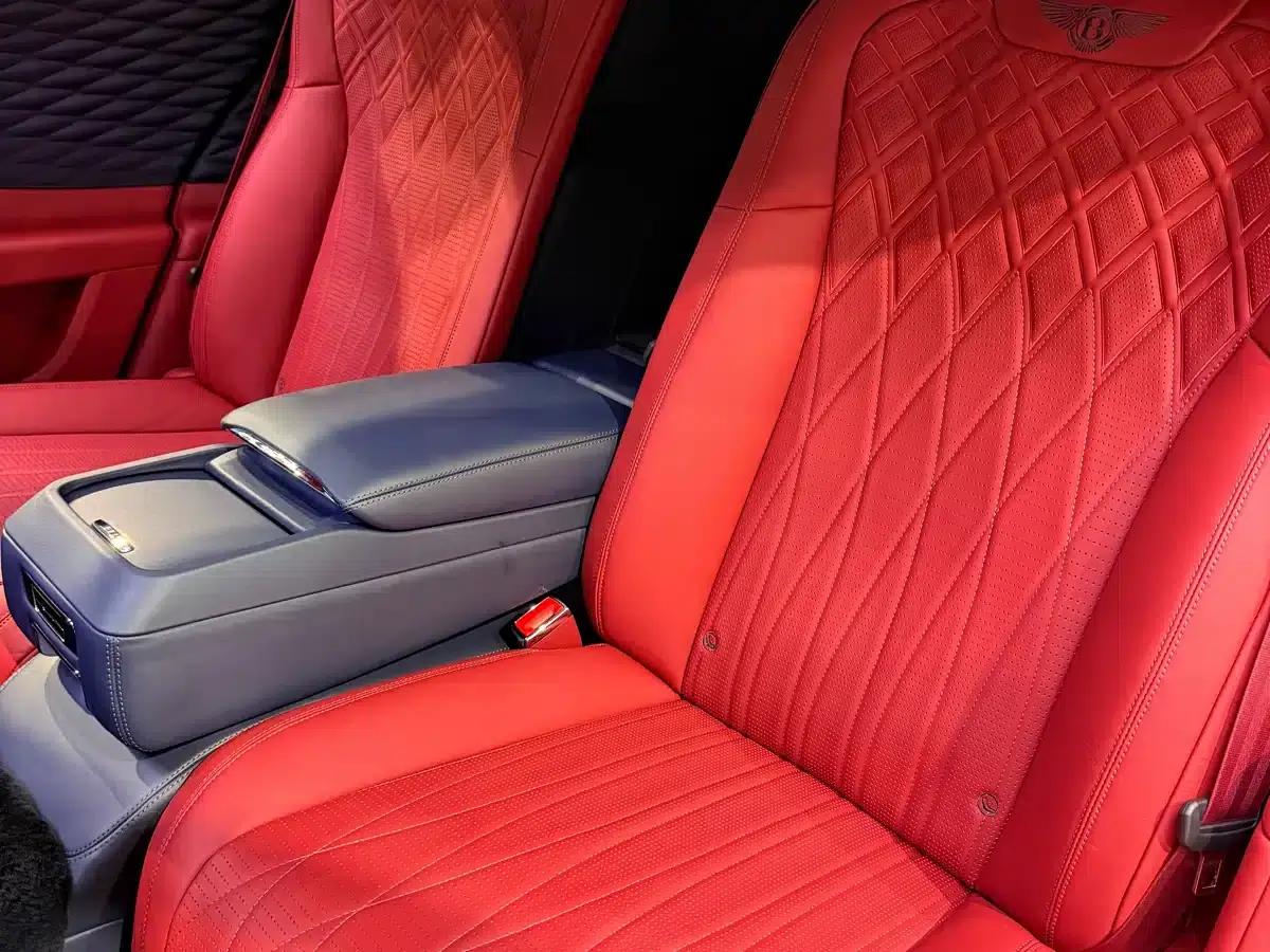 Flying Spur 2022 4.0T V8 Standard Edition — миниатюра 12