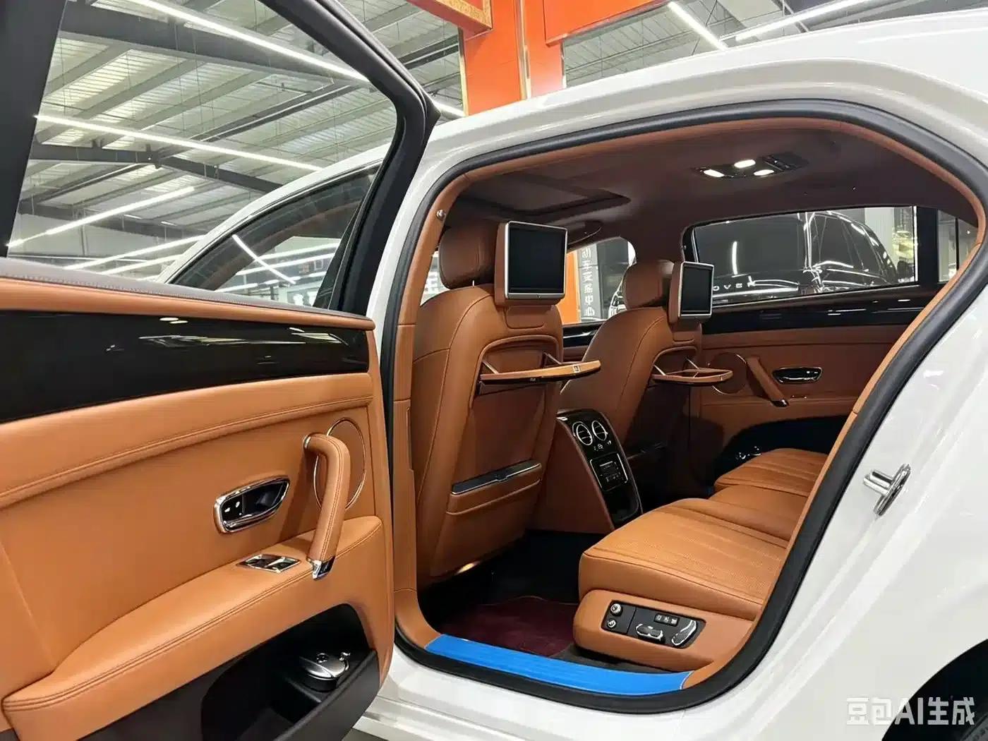 2014 Flying Spur 4.0T V8 Premium Edition — миниатюра 6