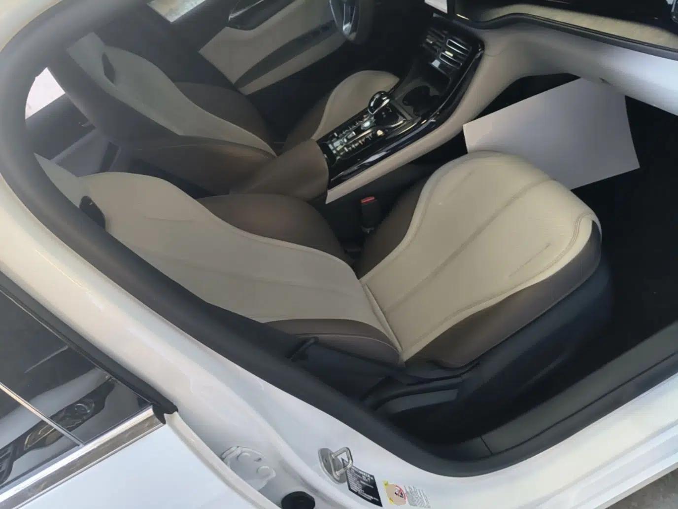 BYD Qin PLUS 2024 HONOR Edition DM-i 55KM Leading Model — миниатюра 19