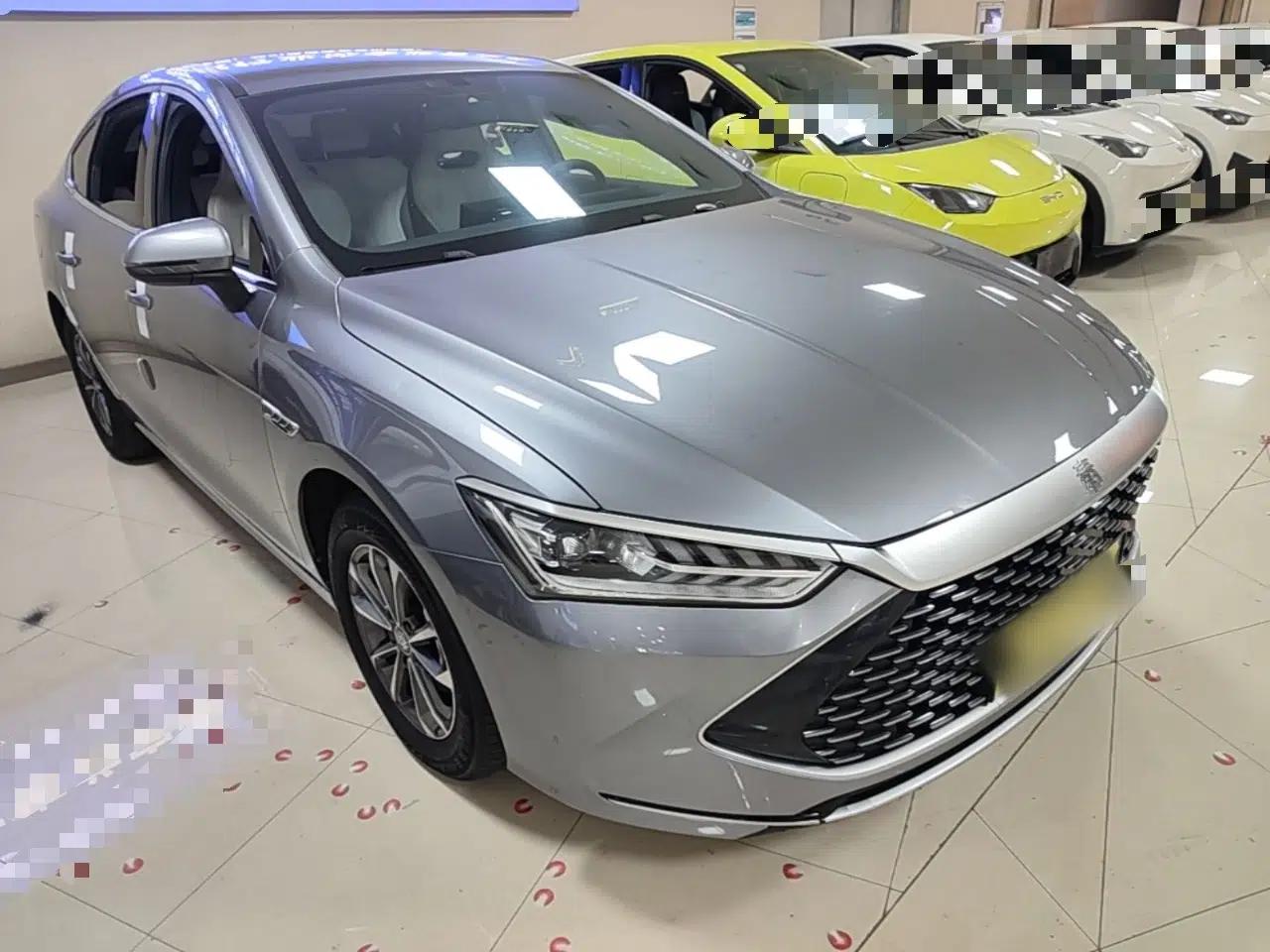 BYD Qin PLUS 2024 HONOR Edition DM-i 55KM Leading Model — миниатюра 3