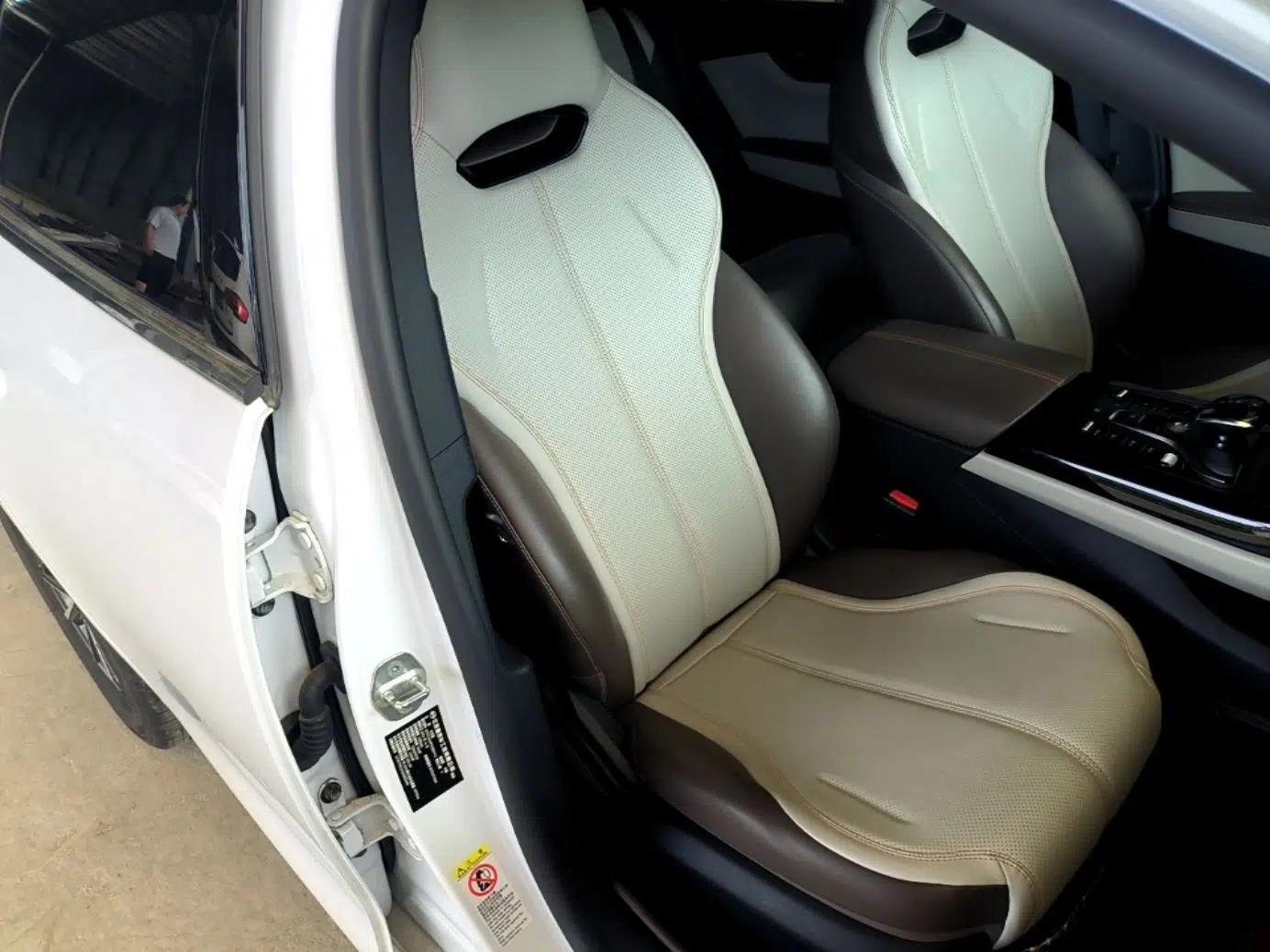 BYD Qin PLUS 2024 HONOR Edition DM-i 55KM Leading Model — миниатюра 19