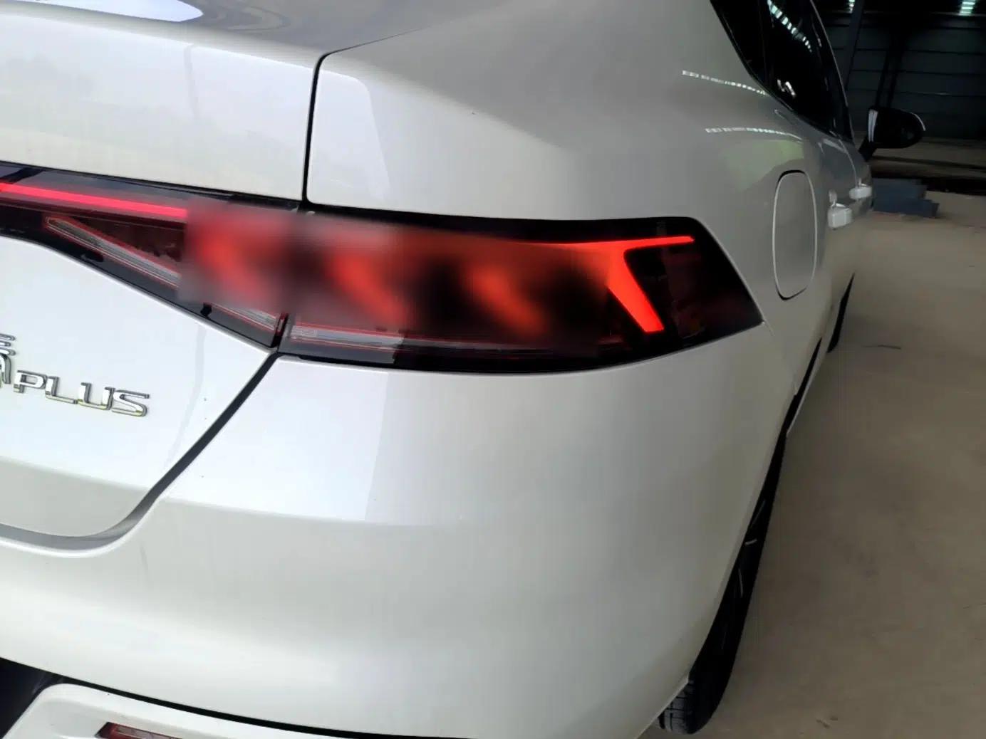 BYD Qin PLUS 2024 HONOR Edition DM-i 55KM Leading Model — миниатюра 9