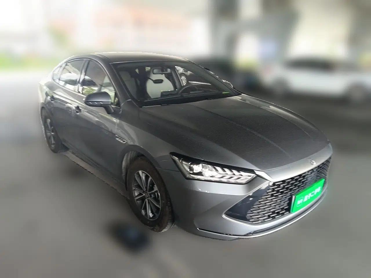 BYD Qin PLUS 2024 HONOR Edition DM-i 55KM Leading Model — миниатюра 3