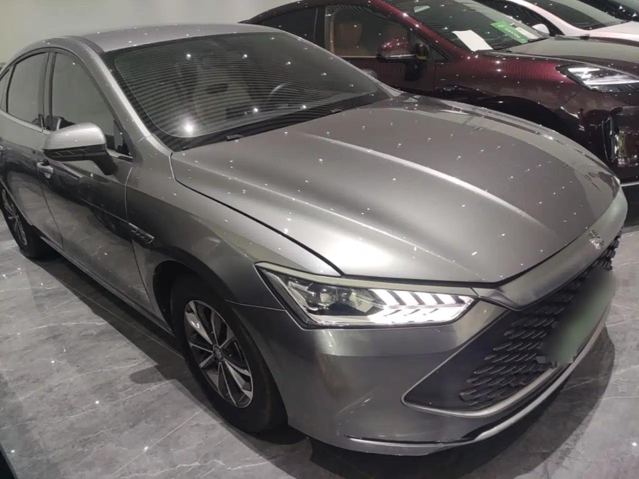 BYD Qin PLUS 2024 HONOR Edition DM-i 55KM Leading Model — миниатюра 3
