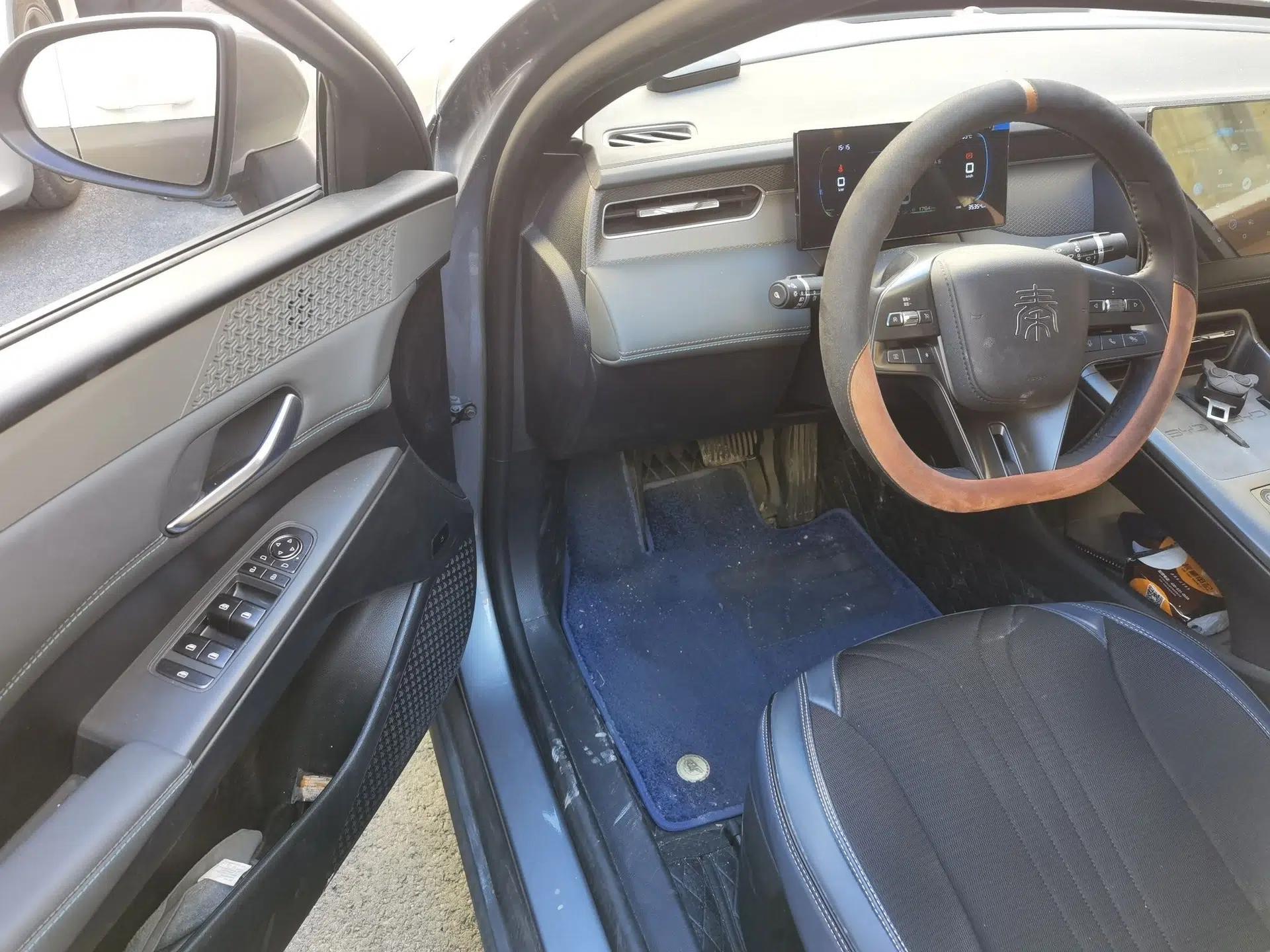 BYD Qin PLUS 2025 DM-i Smart Drive 55KM Leading Model — миниатюра 13
