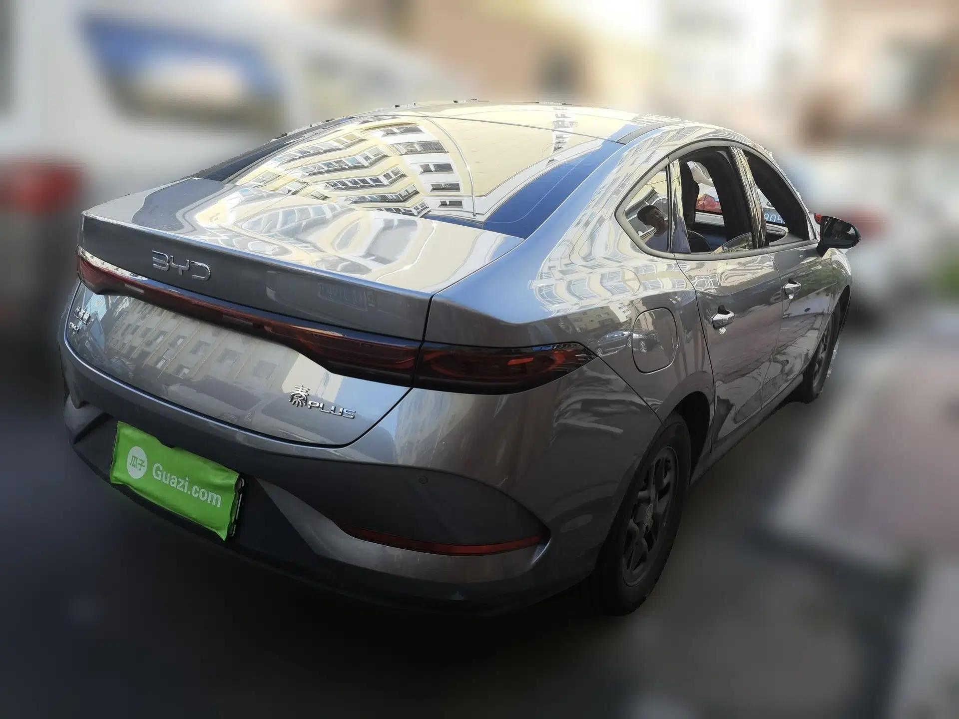 BYD Qin PLUS 2025 DM-i Smart Drive 55KM Leading Model — миниатюра 4