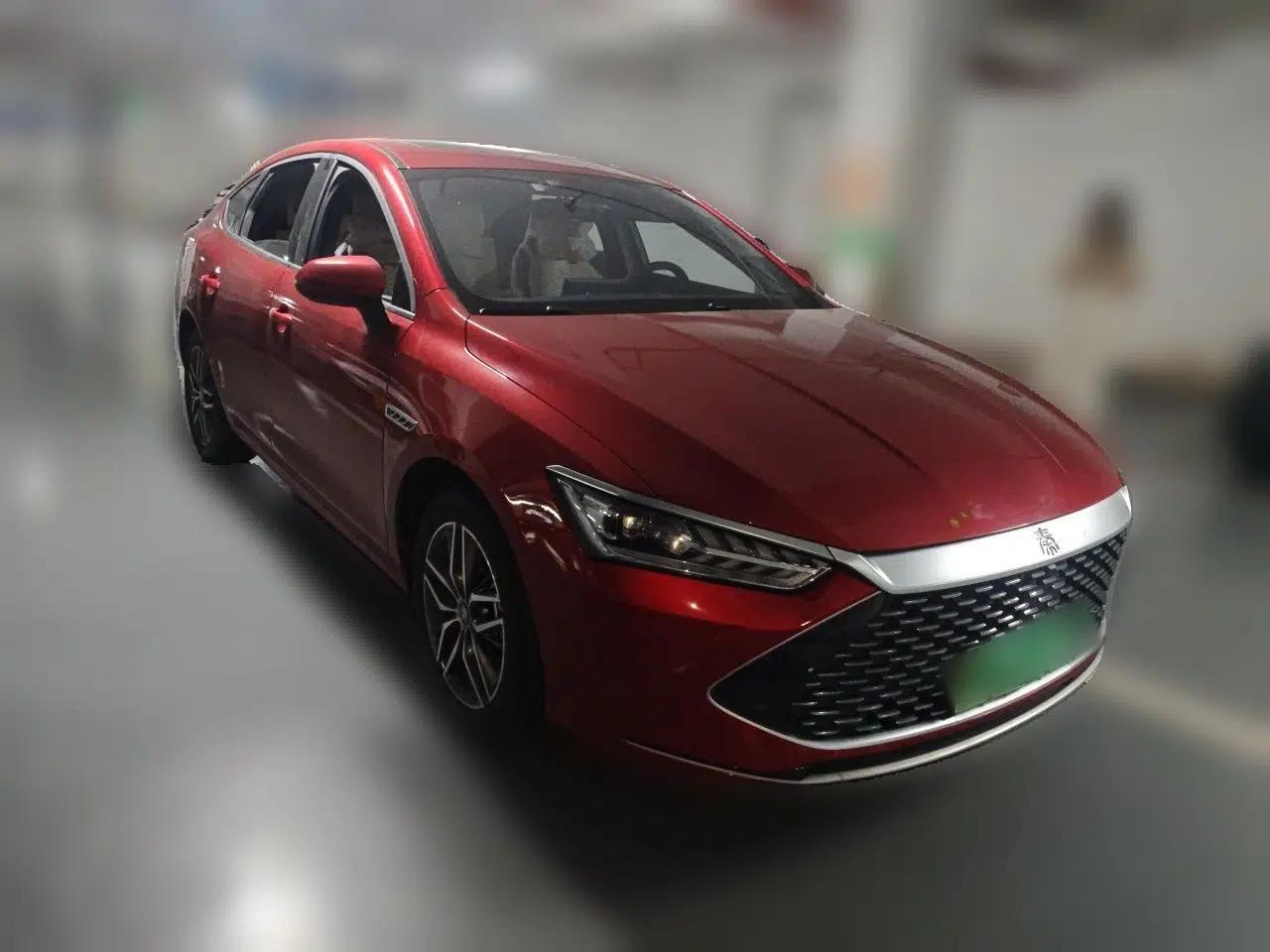 BYD Qin PLUS 2021 DM-i 120KM Prestige Model — миниатюра 3