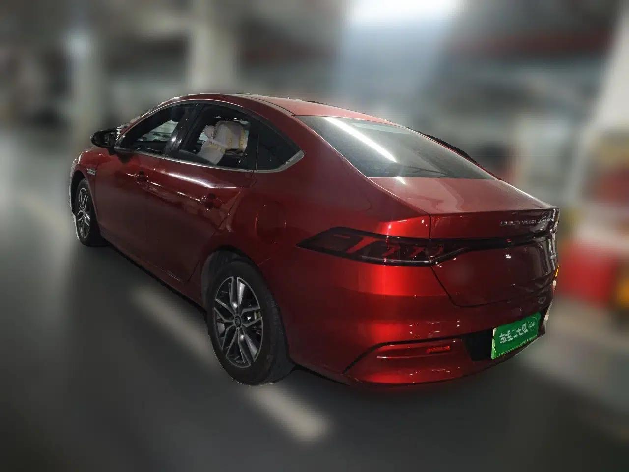 BYD Qin PLUS 2021 DM-i 120KM Prestige Model — миниатюра 4