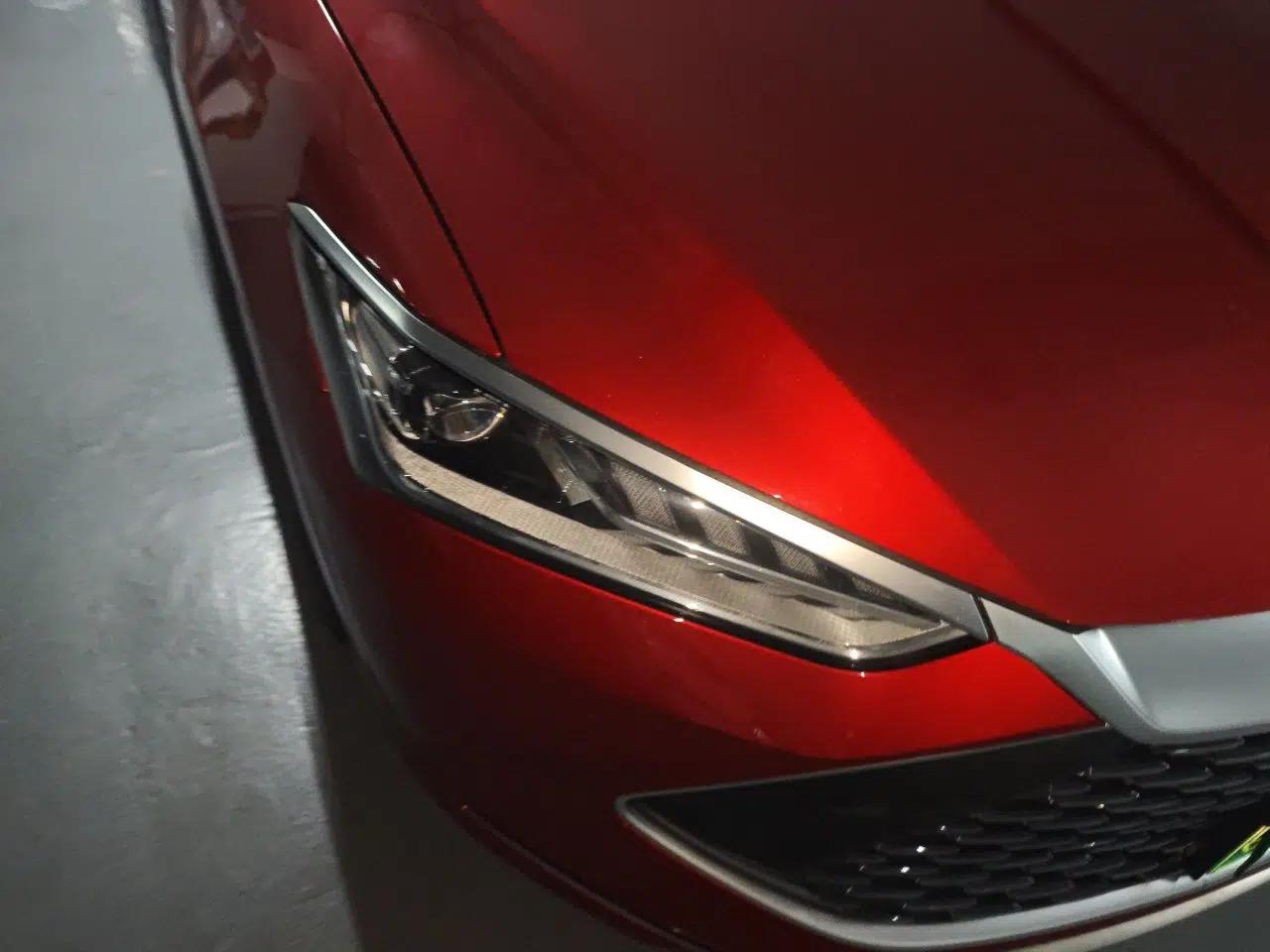 BYD Qin PLUS 2021 DM-i 120KM Prestige Model — миниатюра 7