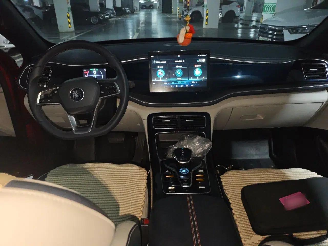 BYD Qin PLUS 2021 DM-i 120KM Prestige Model — миниатюра 9