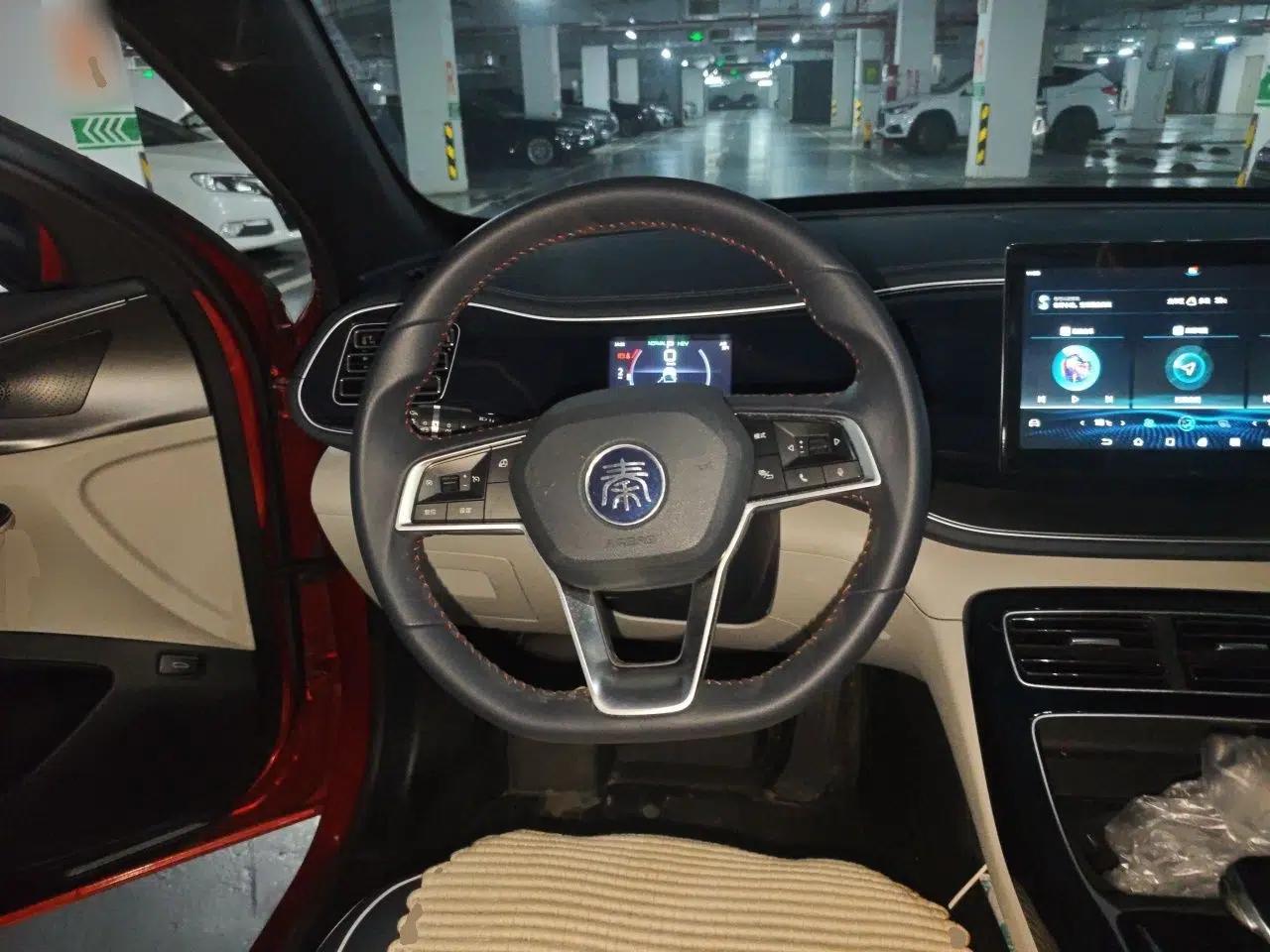 BYD Qin PLUS 2021 DM-i 120KM Prestige Model — миниатюра 10