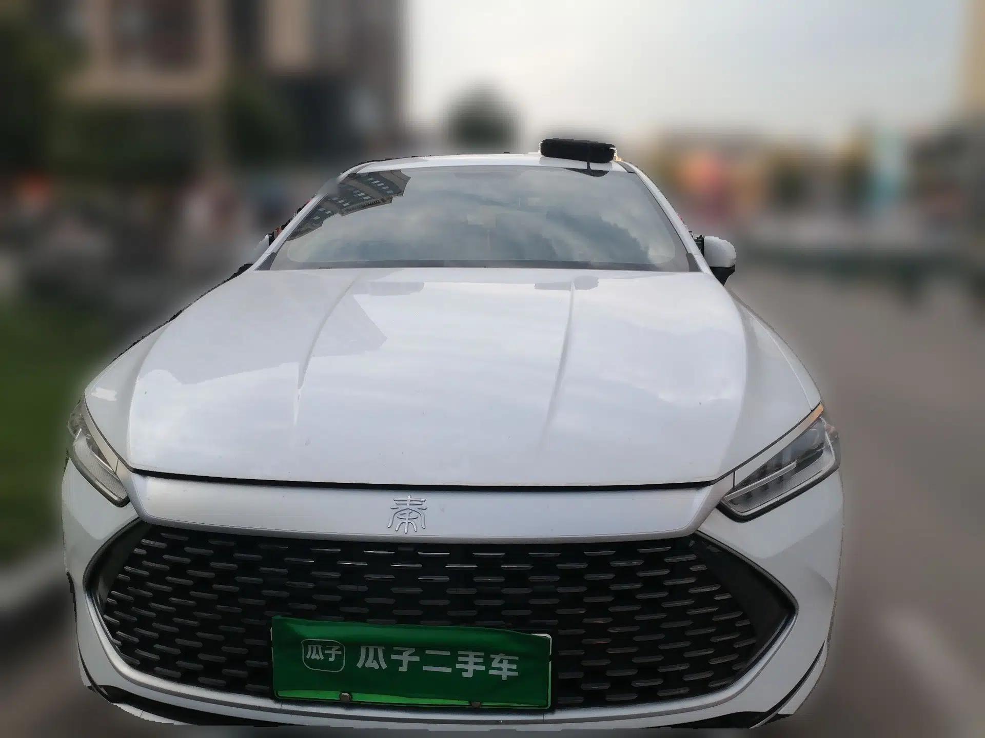 BYD Qin PLUS 2024 HONOR Edition DM-i 55KM Leading Model — миниатюра 2