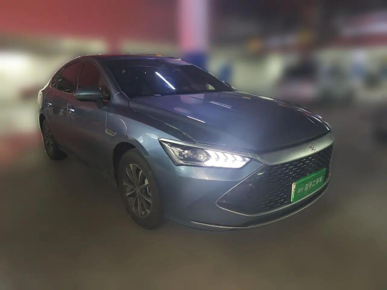 BYD Qin PLUS 2024 HONOR Edition DM-i 55KM Leading Model — миниатюра 3