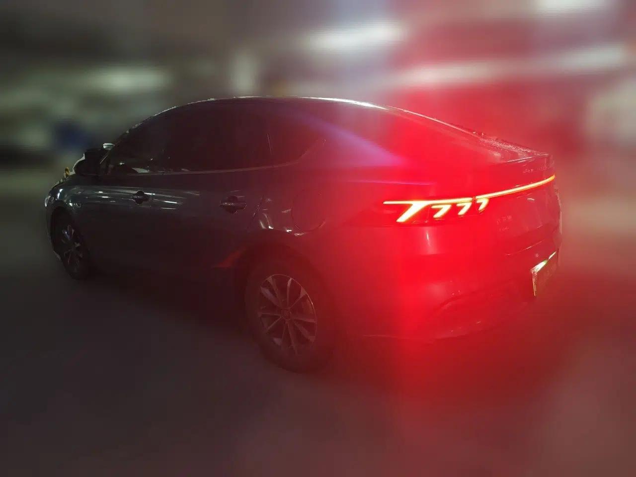 BYD Qin PLUS 2024 HONOR Edition DM-i 55KM Leading Model — миниатюра 4