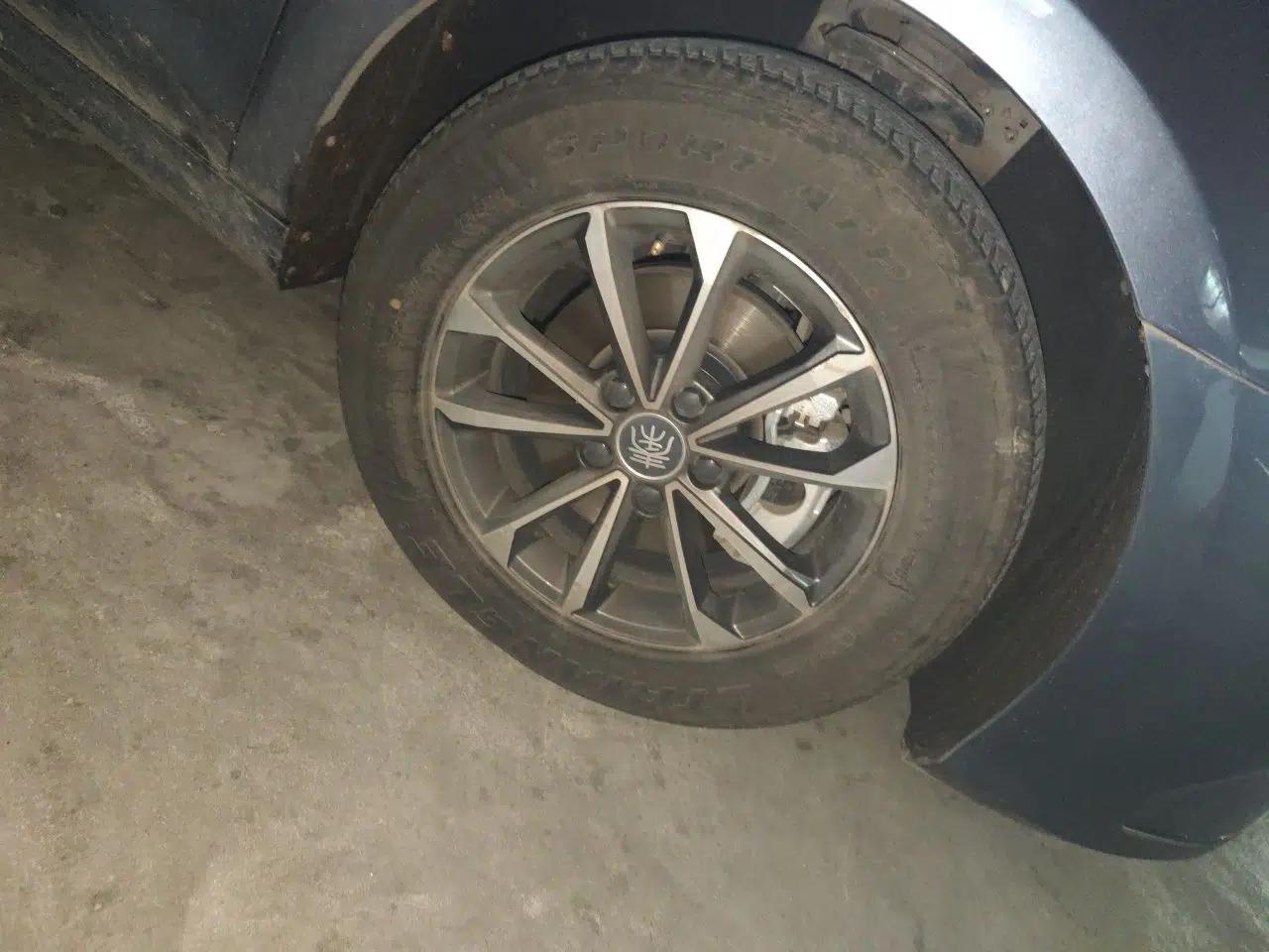BYD Qin PLUS 2024 HONOR Edition DM-i 55KM Leading Model — миниатюра 8