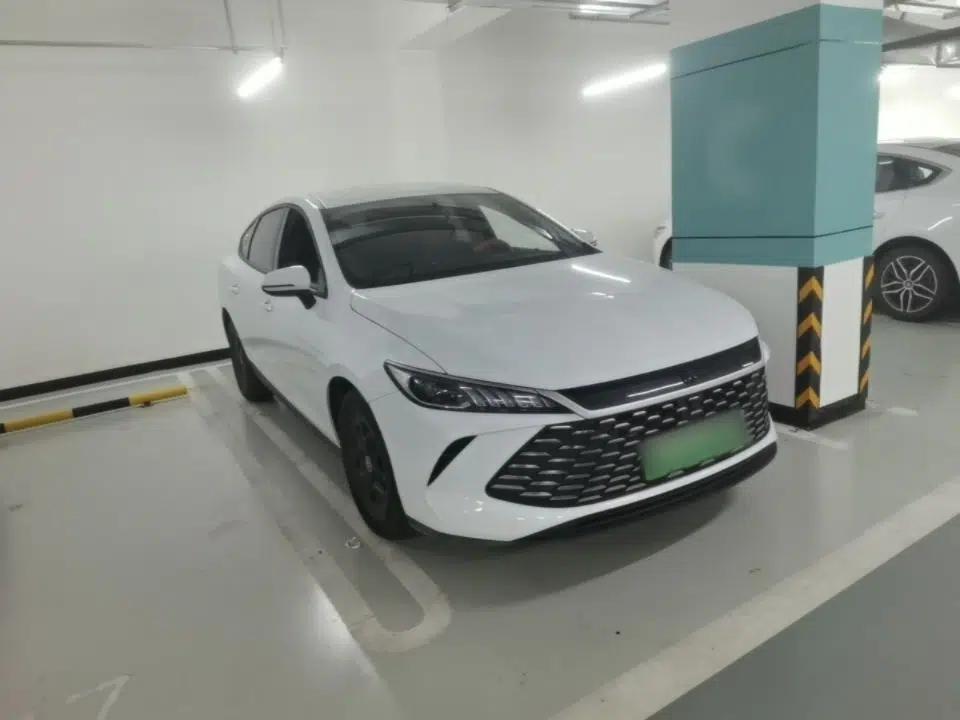BYD Qin PLUS 2025 DM-i Smart Drive 55KM Leading Model — миниатюра 3