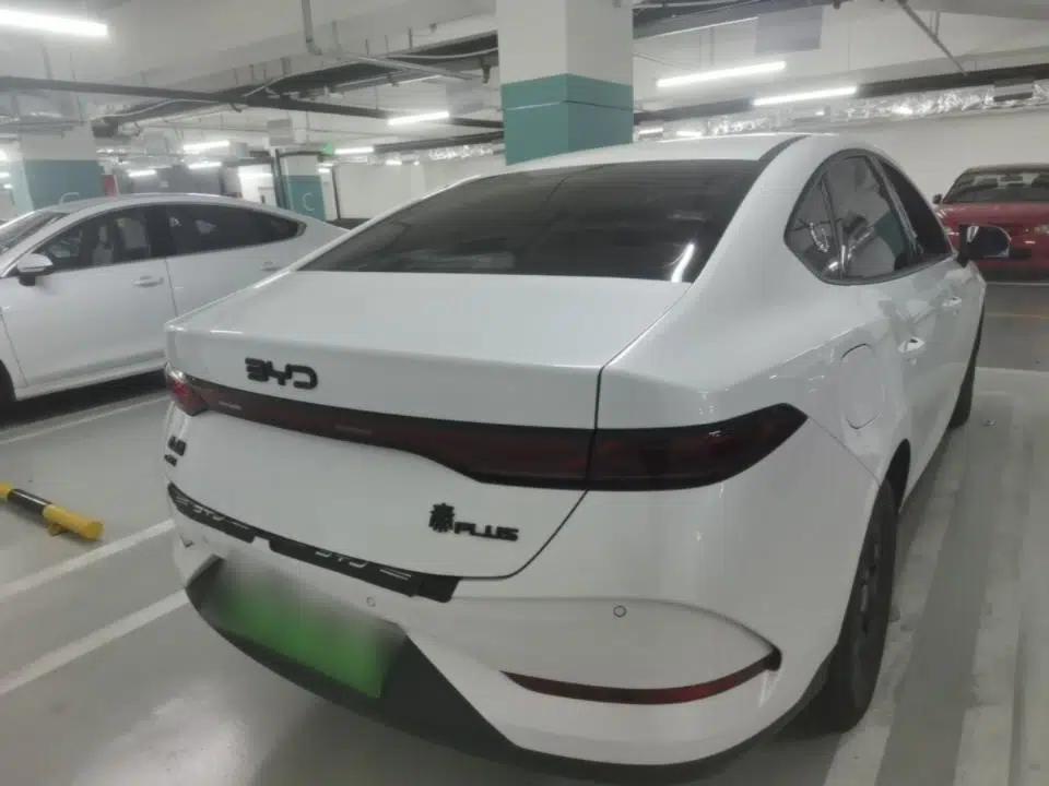 BYD Qin PLUS 2025 DM-i Smart Drive 55KM Leading Model — миниатюра 5