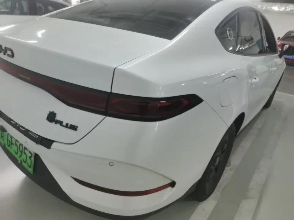 BYD Qin PLUS 2025 DM-i Smart Drive 55KM Leading Model — миниатюра 9