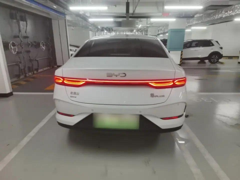 BYD Qin PLUS 2025 DM-i Smart Drive 55KM Leading Model — миниатюра 5