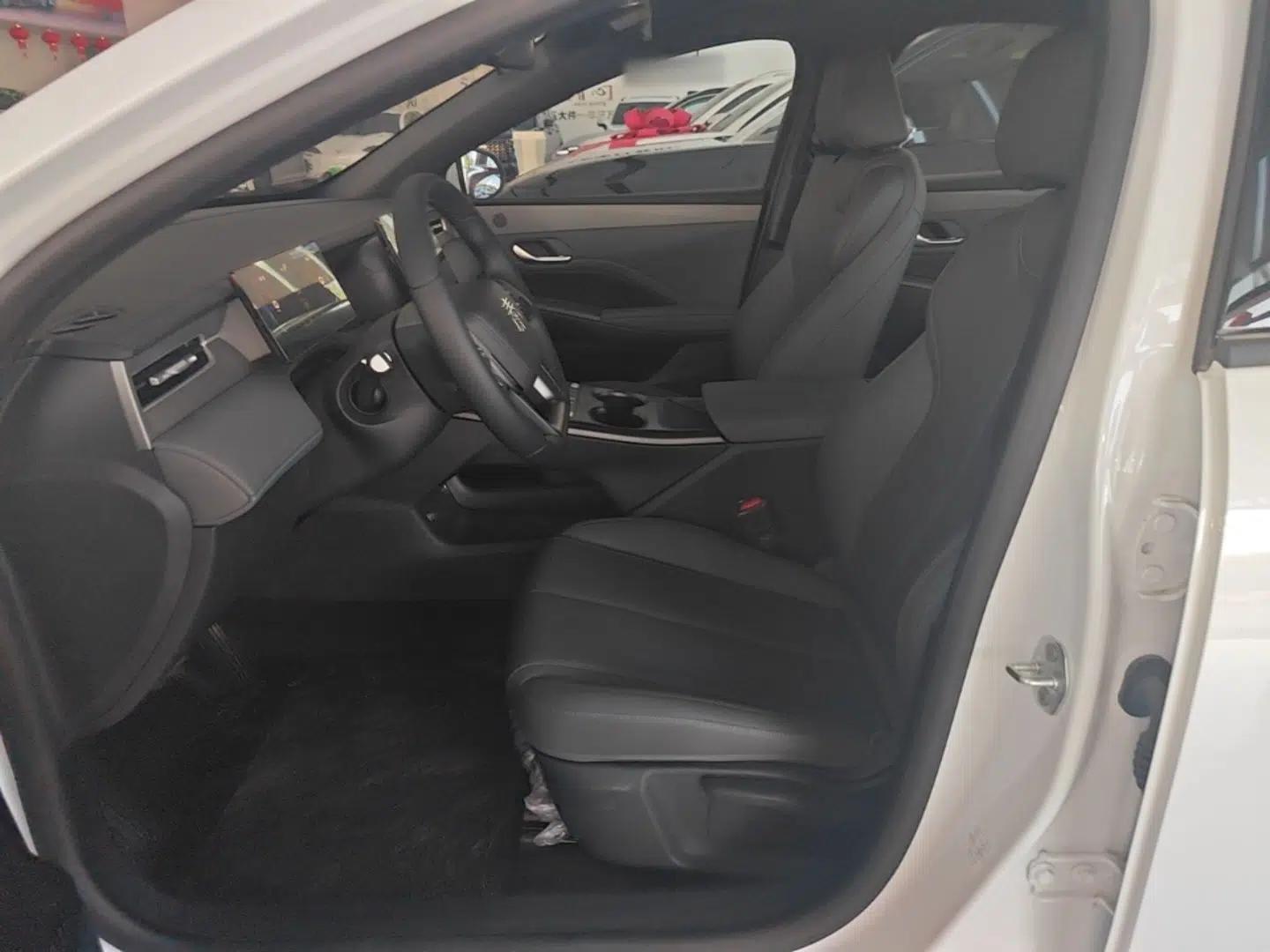 BYD Qin PLUS — миниатюра 18