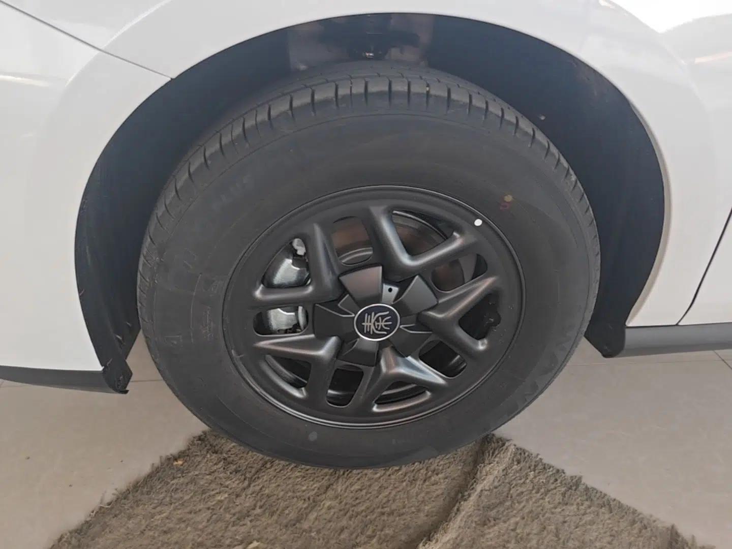 BYD Qin PLUS — миниатюра 10