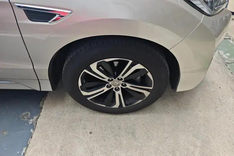 Honda UR-V 2017 370TURBO 2WD Premium Edition (National V Emission Standard) — миниатюра 8