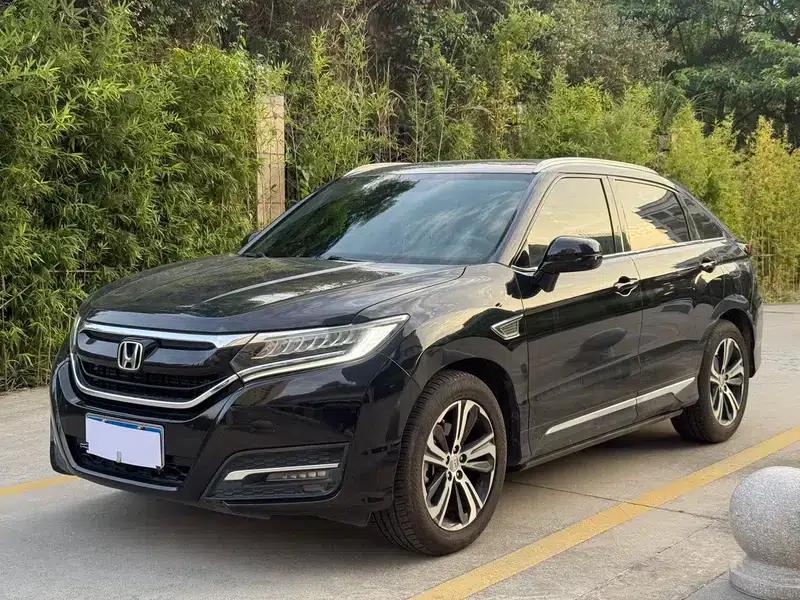 Honda UR-V 2017 370TURBO 2WD Premium Edition (National V Emission Standard) — миниатюра 1