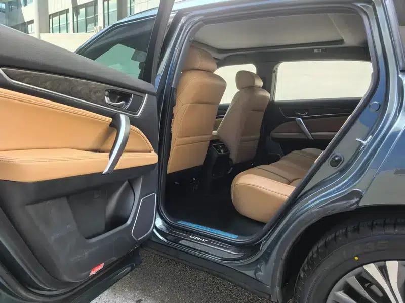 Honda UR-V 2020 370TURBO 2WD Premium Edition — миниатюра 9