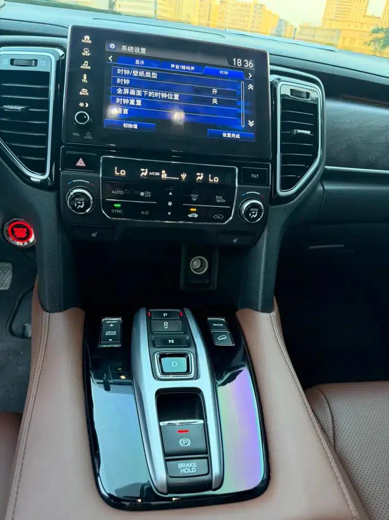Honda UR-V 2020 370TURBO AWD Premium Edition — миниатюра 14