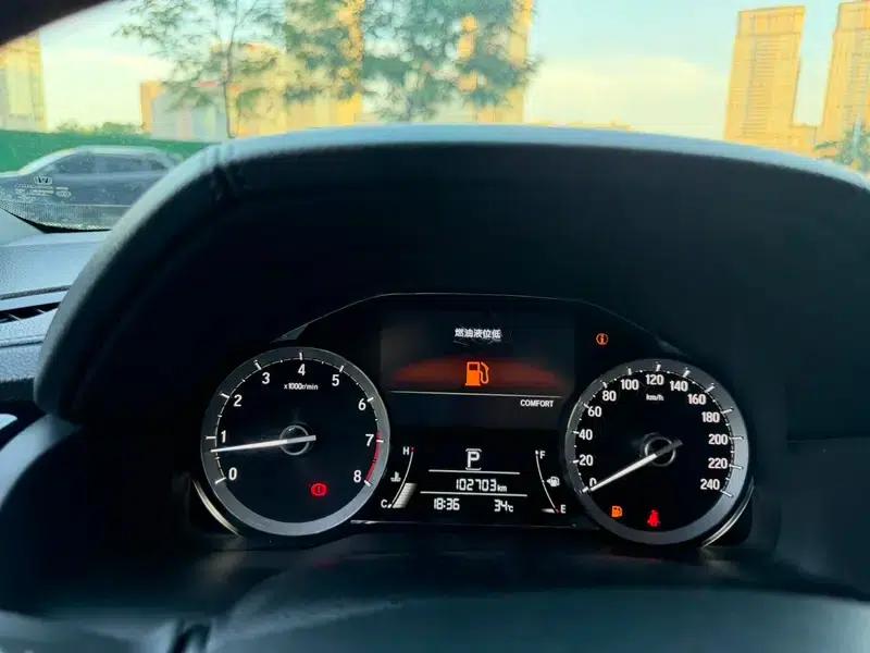 Honda UR-V 2020 370TURBO AWD Premium Edition — миниатюра 15