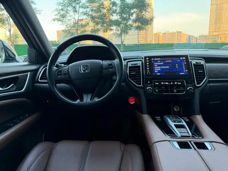 Honda UR-V 2020 370TURBO AWD Premium Edition — миниатюра 17