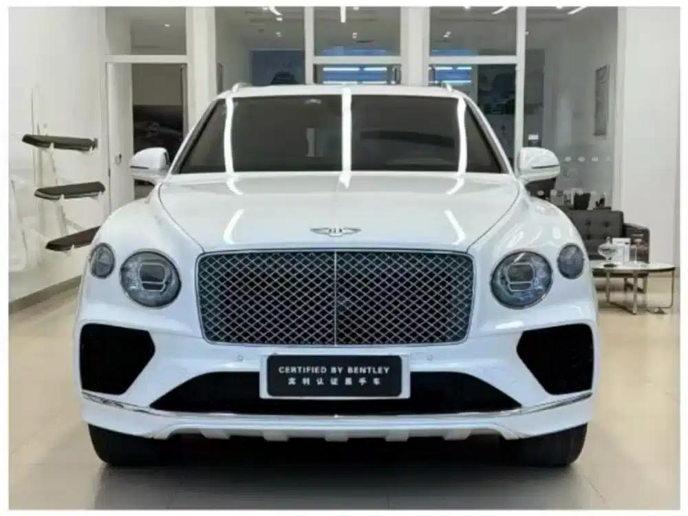 Bentayga 2021 4.0T V8 — миниатюра 3