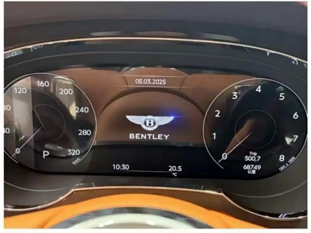 Bentayga 2021 4.0T V8 — миниатюра 5