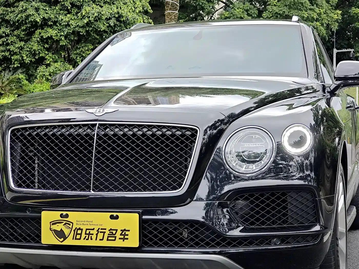 Bentayga 2018 4.0T V8 — миниатюра 5