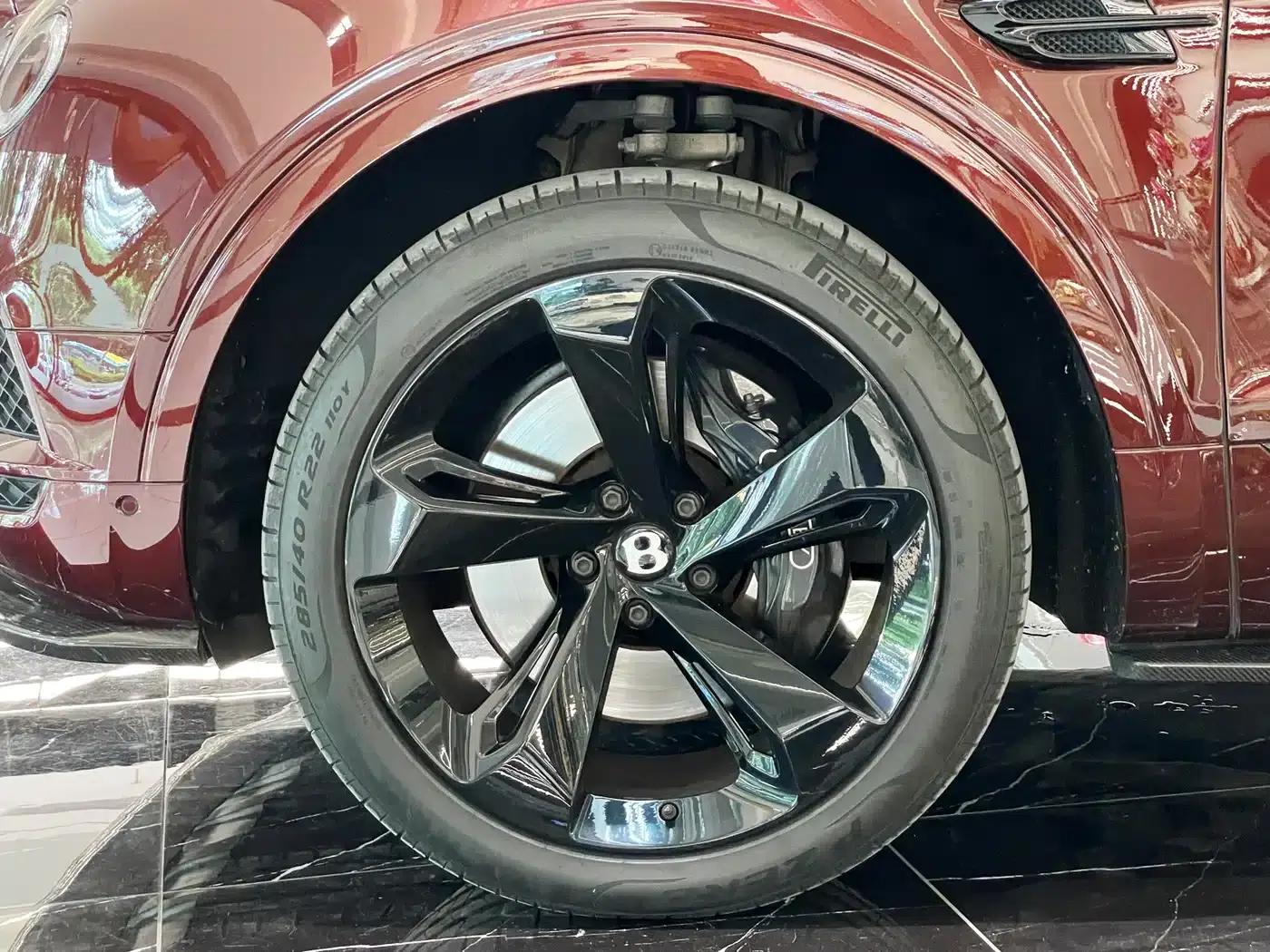 Bentayga 2018 4.0T V8 — миниатюра 4