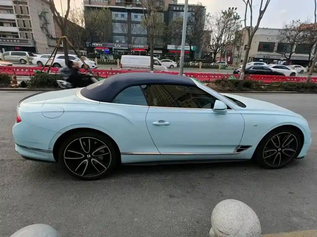 2022 Continental 4.0T GT V8 Mulliner Convertible — миниатюра 6