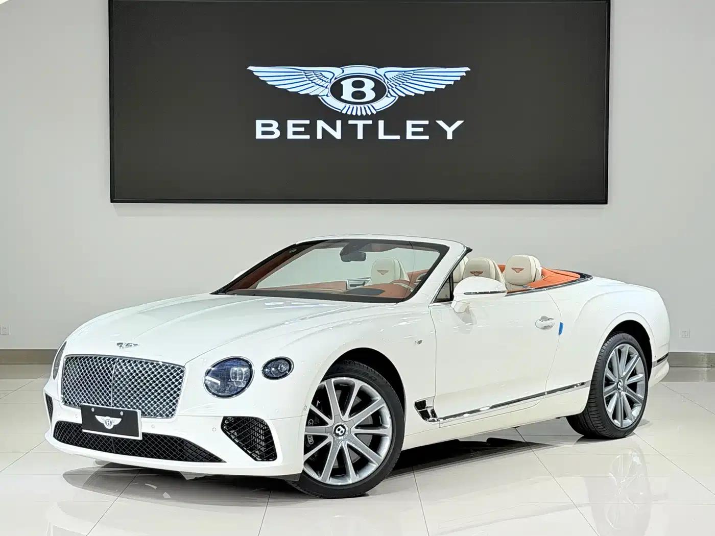 2020 Continental 4.0T GT V8 Convertible — миниатюра 5