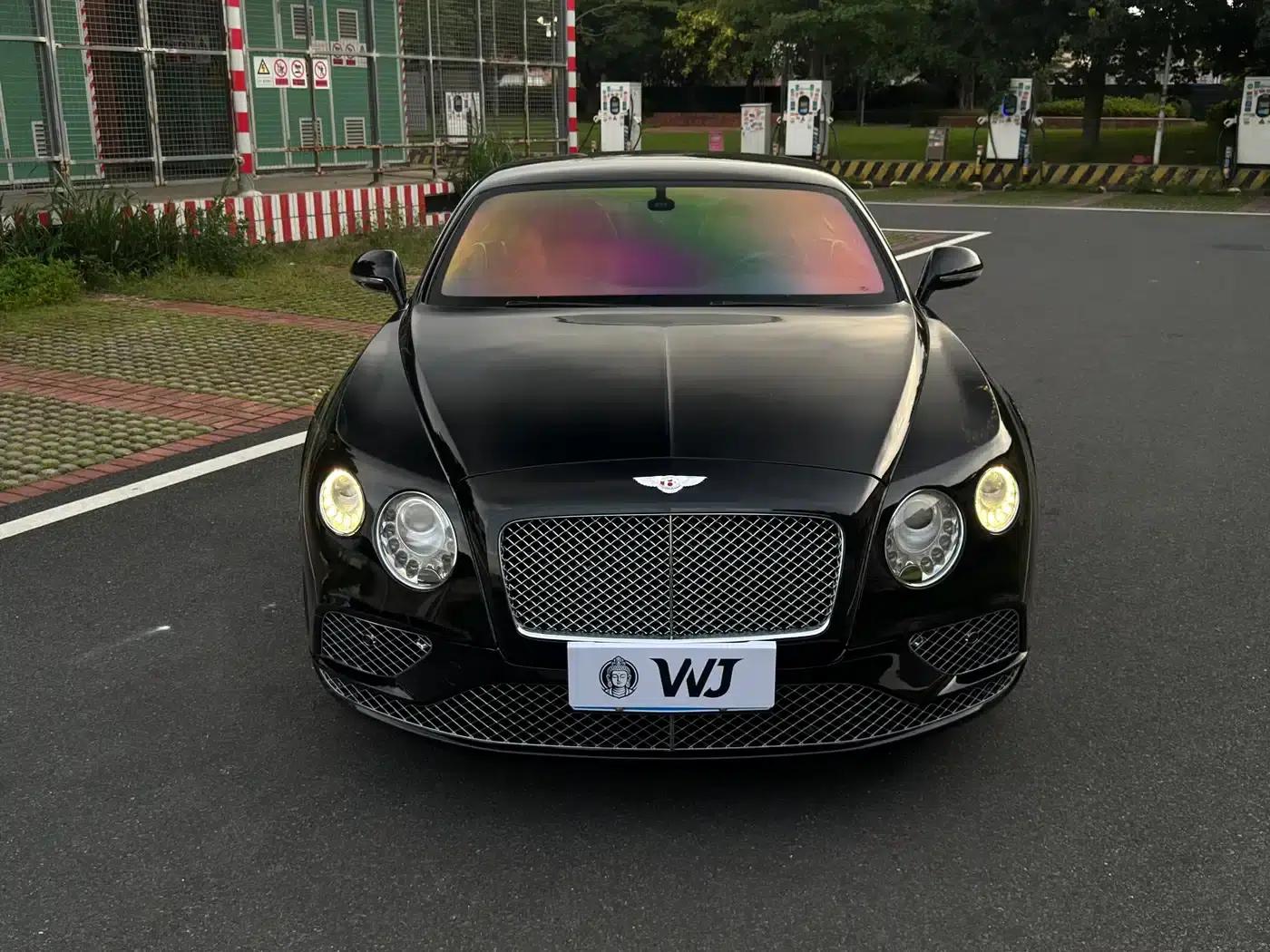 2012 Continental 4.0T GT V8 — миниатюра 1