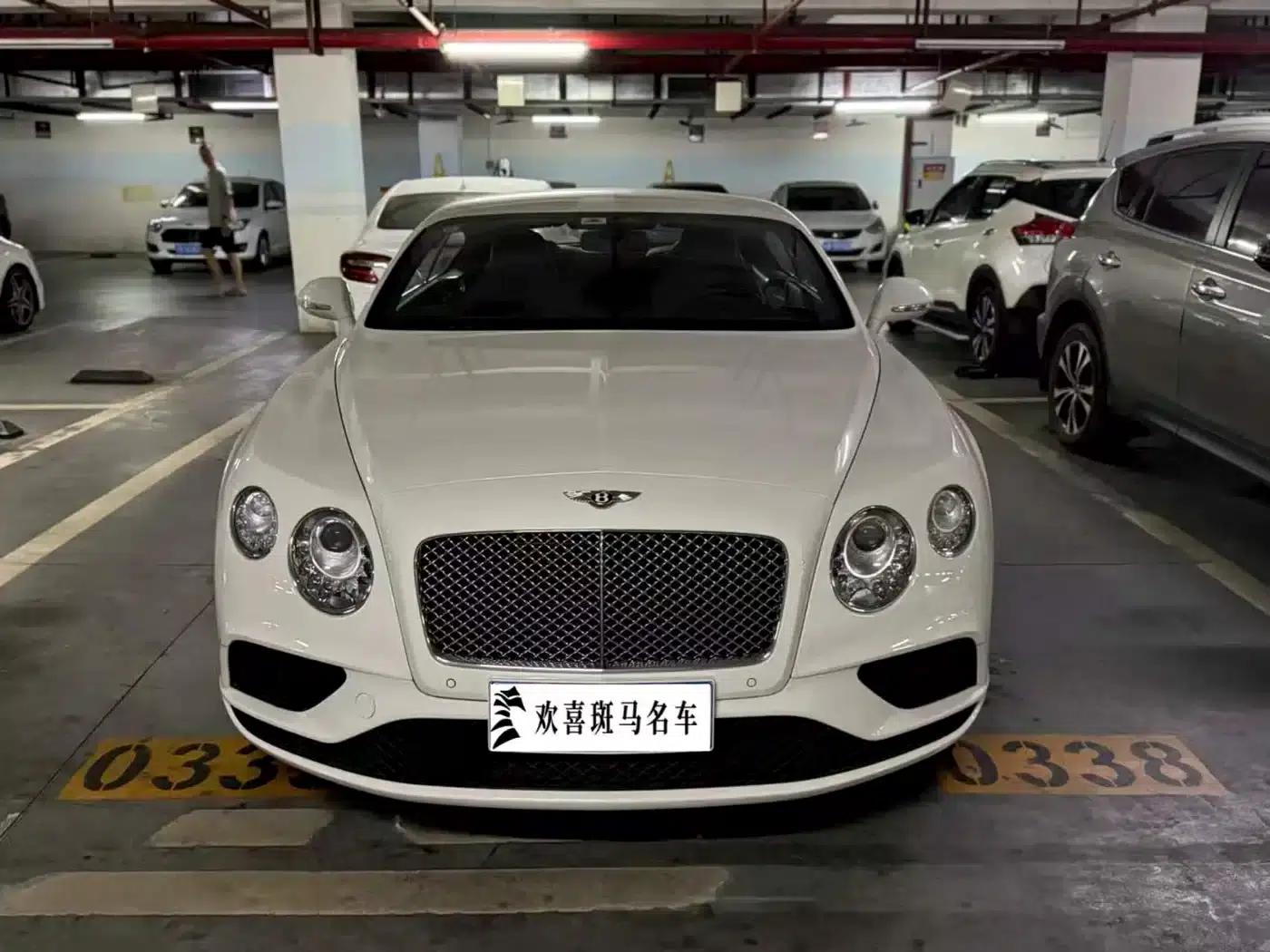 2017 Continental 4.0T GT V8 Standard Edition — миниатюра 2