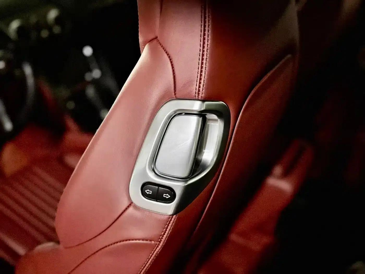 2017 Continental 4.0T GT V8 Standard Edition — миниатюра 12
