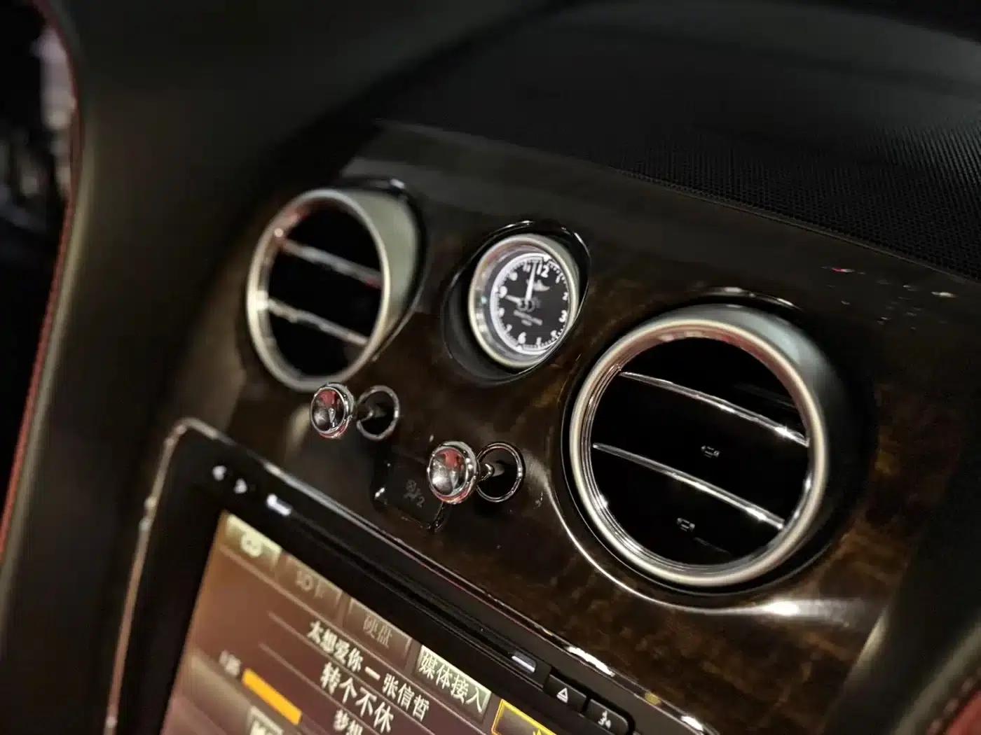 2017 Continental 4.0T GT V8 Standard Edition — миниатюра 21