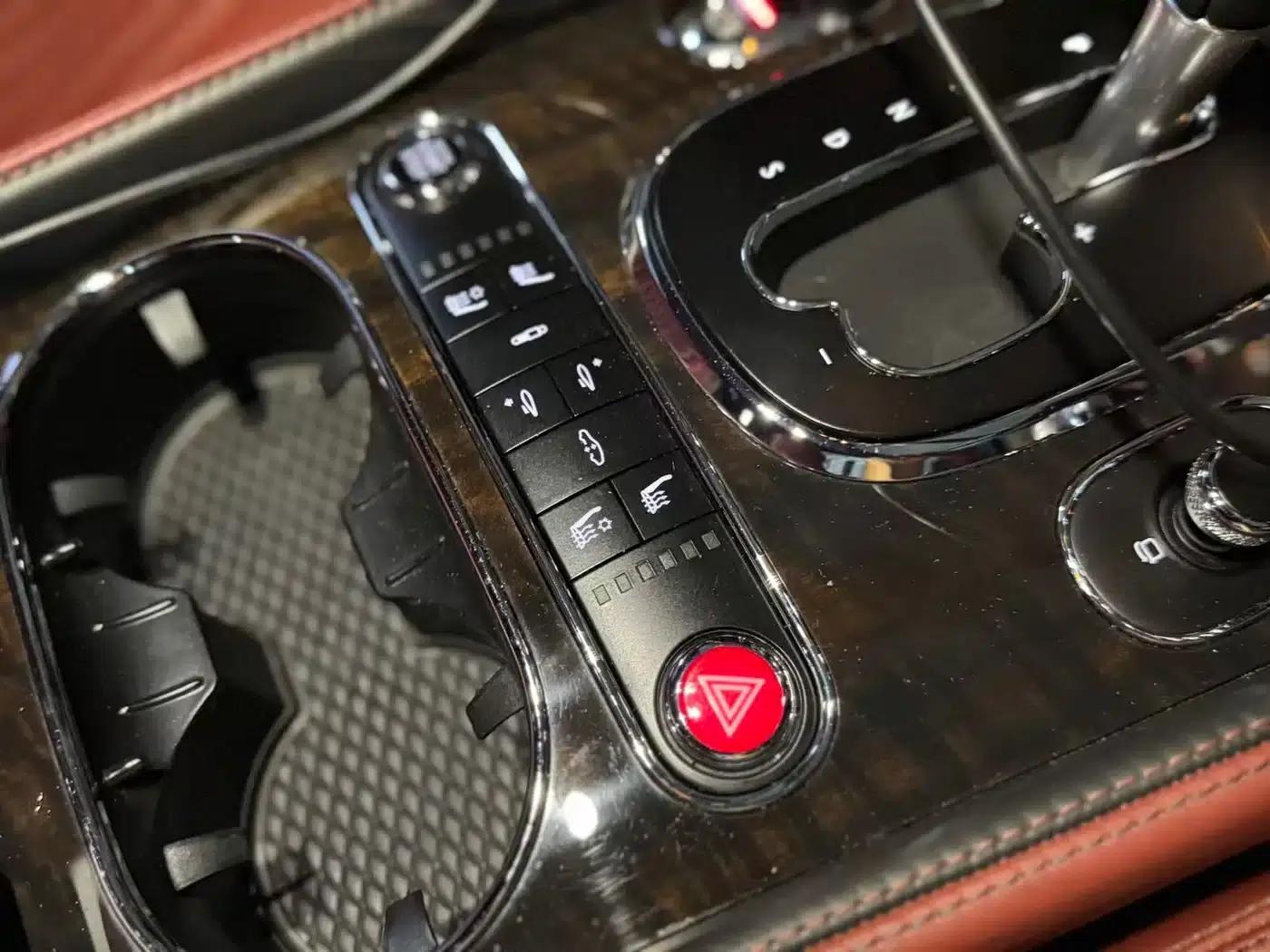 2017 Continental 4.0T GT V8 Standard Edition — миниатюра 22