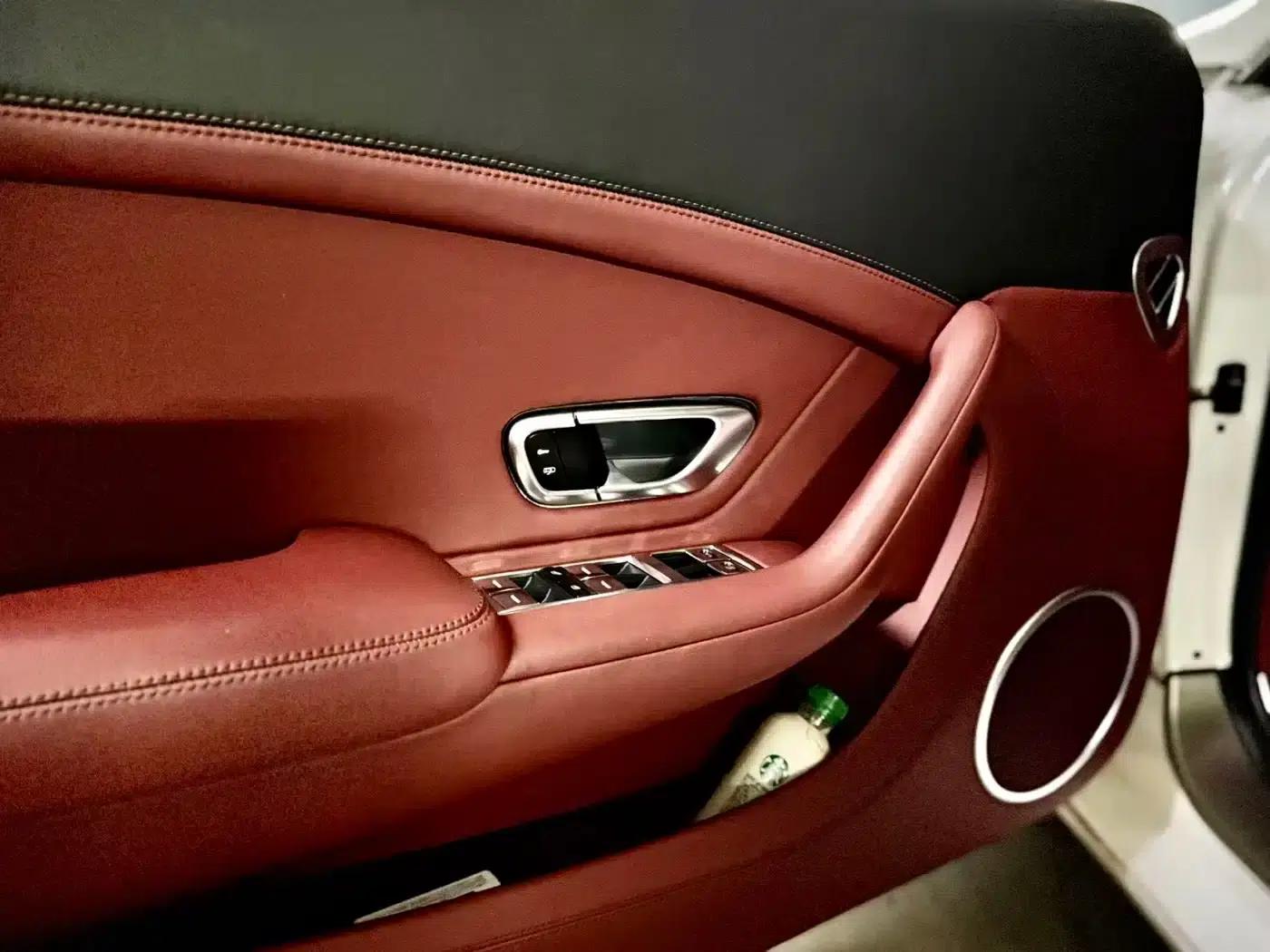 2017 Continental 4.0T GT V8 Standard Edition — миниатюра 8